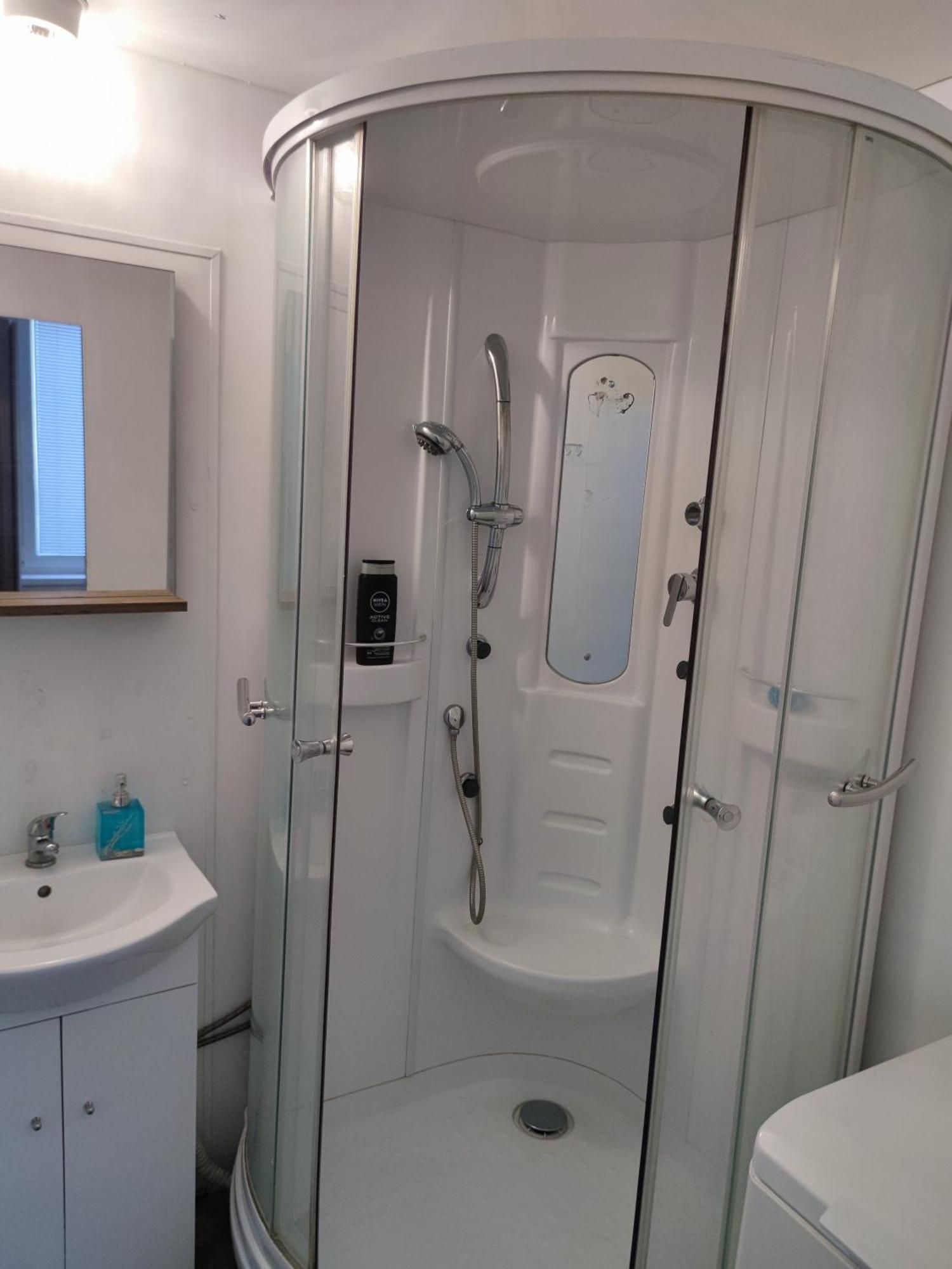 Fast Apartment In The Centrum Levice Buitenkant foto